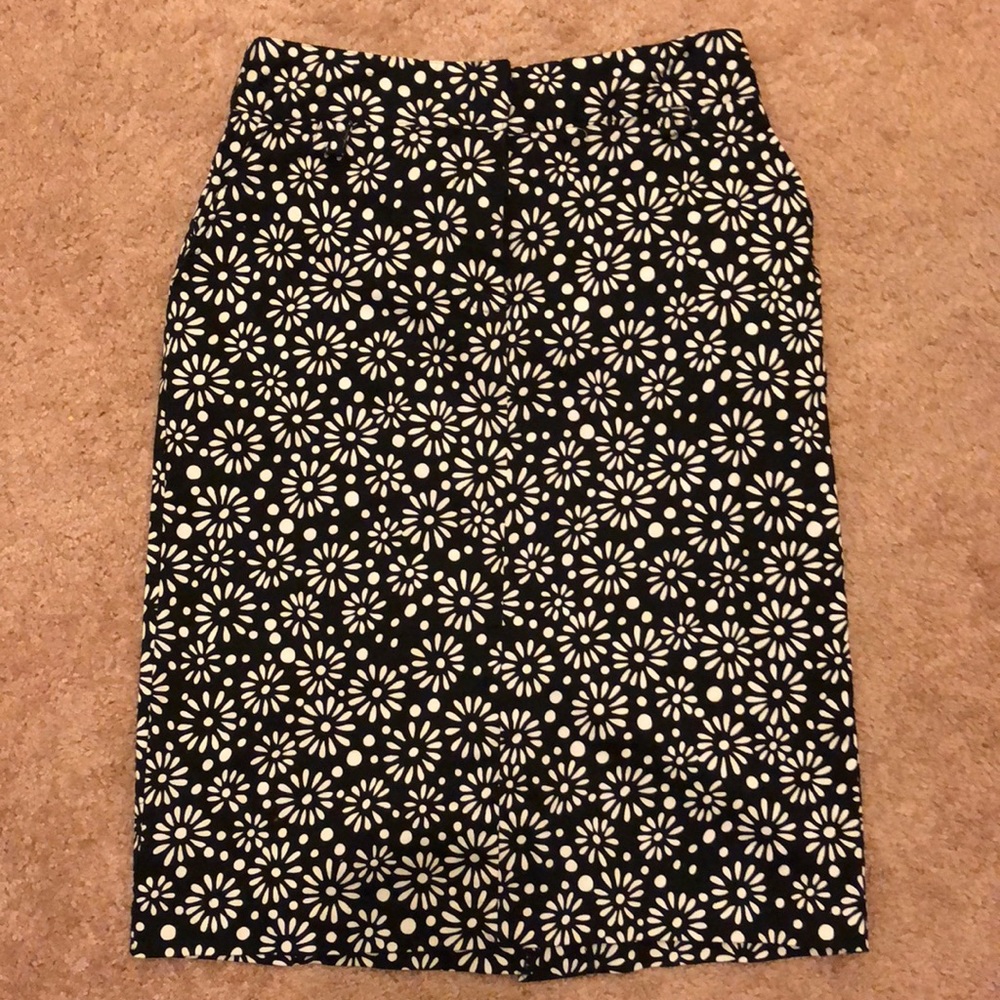 Black floral cotton skirt